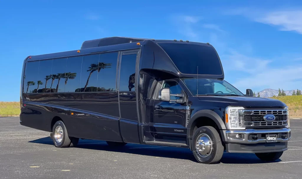 27 passenger bus 4